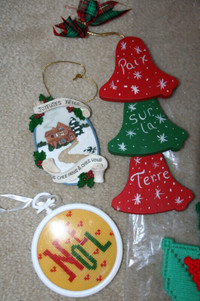 CHRISTMAS DECORATIONS in FRENCH en FRANCAIS! Handmade and bought