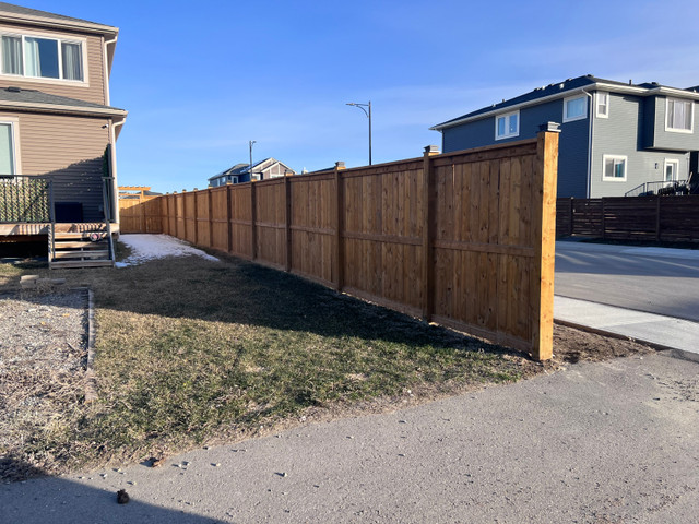 Desmond’s Deck, Fences, finishing and construction.  in Fence, Deck, Railing & Siding in Calgary