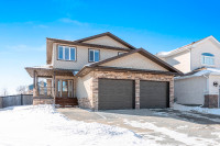 IMMACULATE 2 STOREY HOME IN LEDUC!