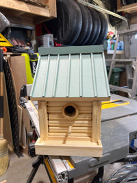 Pine Bird House one only