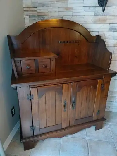 Buffet antique, View more