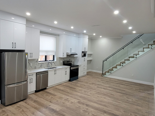3br – 1300ft² – Brand New Laneway Home (Deer Lake, Burnaby) in Long Term Rentals in Burnaby/New Westminster