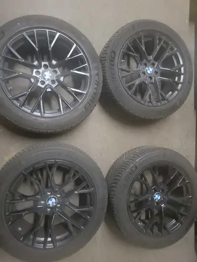 If as is up its available Selling excellent condition winter tires with rims came off a 2023 BMW x5....