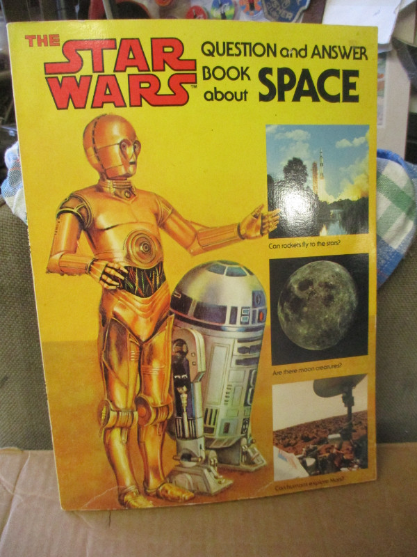 1979 STAR WARS QUESTION & ANSWER BOOK ABOUT SPACE $10. VINTAGE in Arts & Collectibles in Winnipeg