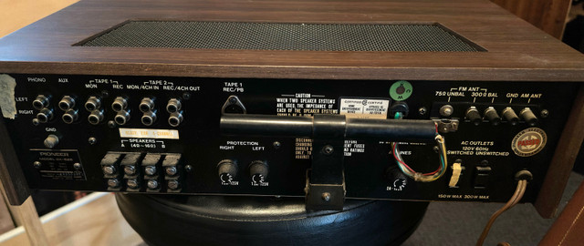 Vintage Pioneer SX-525 Receiver  in Stereo Systems & Home Theatre in Mississauga / Peel Region - Image 4