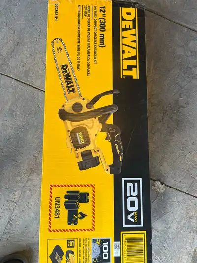 Brand new DeWalt chainsaw comes with everything