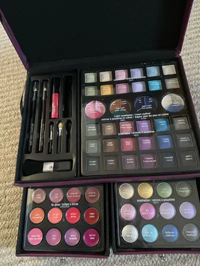 Make Up Kit, View more