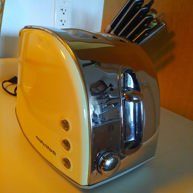 Morphy Richards Designer Toaster in Toasters & Toaster Ovens in City of Toronto