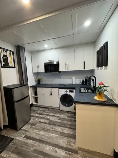 Modern Chic Studio | Minutes from Ottawa, View more