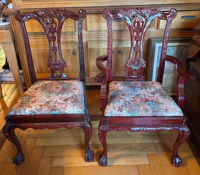 STUNNING&RARE12FTX46"3PEDESTAL DINING TABLE SOLID MAHOG+12CHAIRS in Dining Tables & Sets in Kingston - Image 6