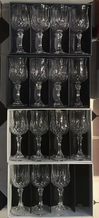 Crystal D’Arques Longchamp glasses in Kitchen & Dining Wares in Laval / North Shore - Image 3