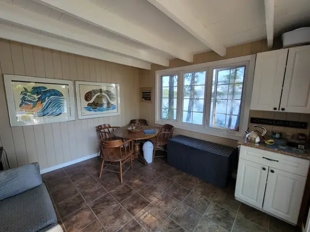 Ice House Getaway at Isle O Pines Muskoka in Ontario in Canada - Image 4