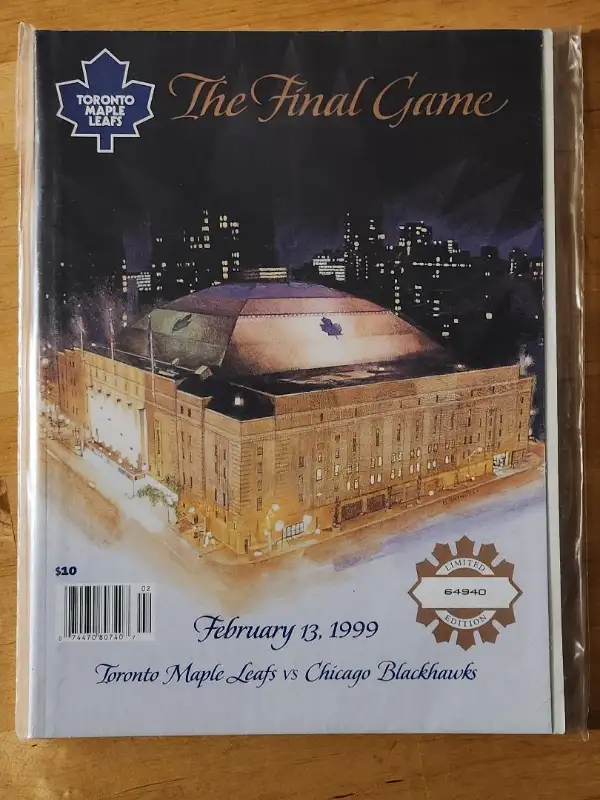 Maple Leaf Gardens Final Game Program64840209836931120