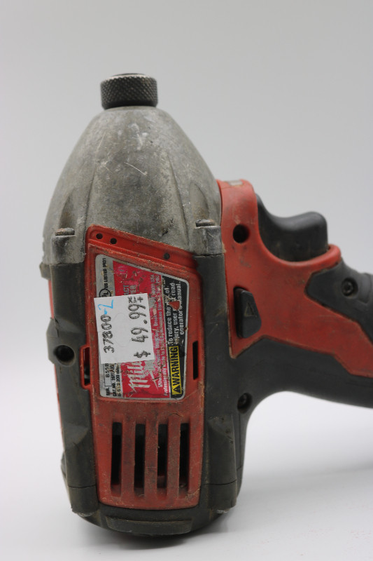 Milwaukee M18 Cordless 1/4in Impact Driver 2650-20 (#37800) in Power Tools in City of Halifax - Image 4