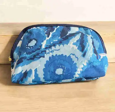 NEW Estée Lauder Blue Watercolour Floral Wave Cosmetic Bag, View more