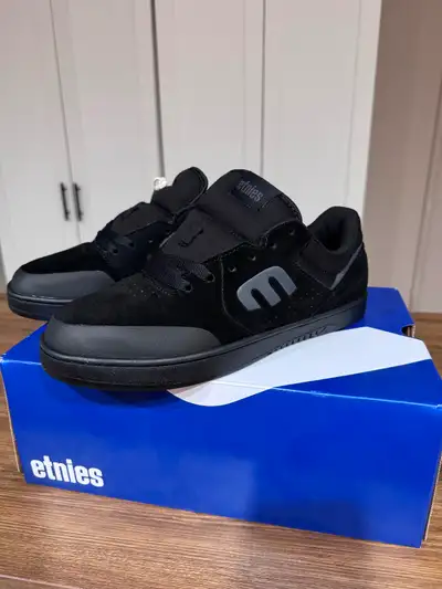 BRAND NEW Etnies Marana Michelin Shoes - Men's Size 8 - $90 FIRM, View more