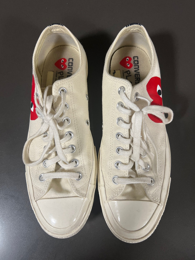 CDG Converse (Comme de Garçon) Size 9.5 in Men's Shoes in Hamilton - Image 2