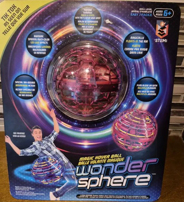 Wonder Sphere Magic Hover Ball - Red in Toys & Games in Mississauga / Peel Region - Image 2