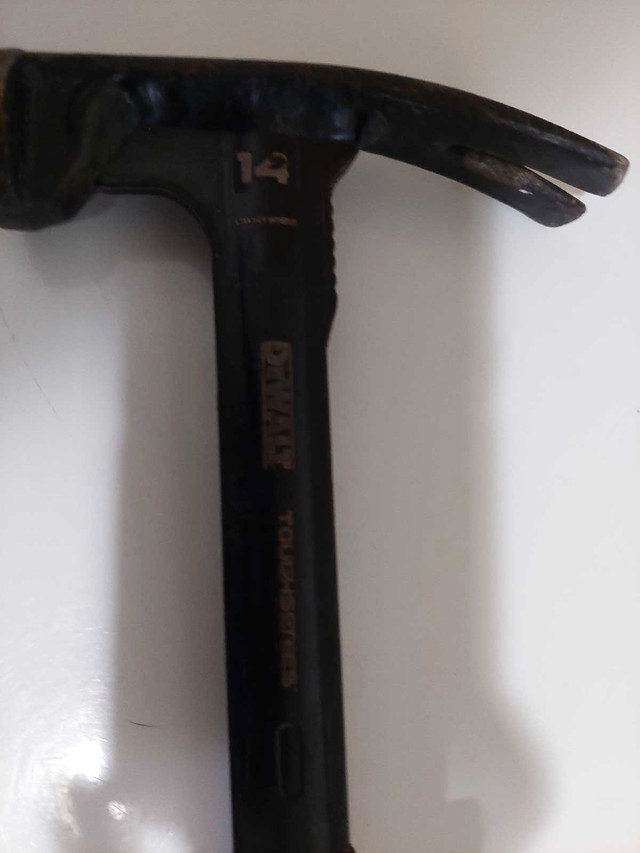 dewalt hammer in Hand Tools in Belleville - Image 4