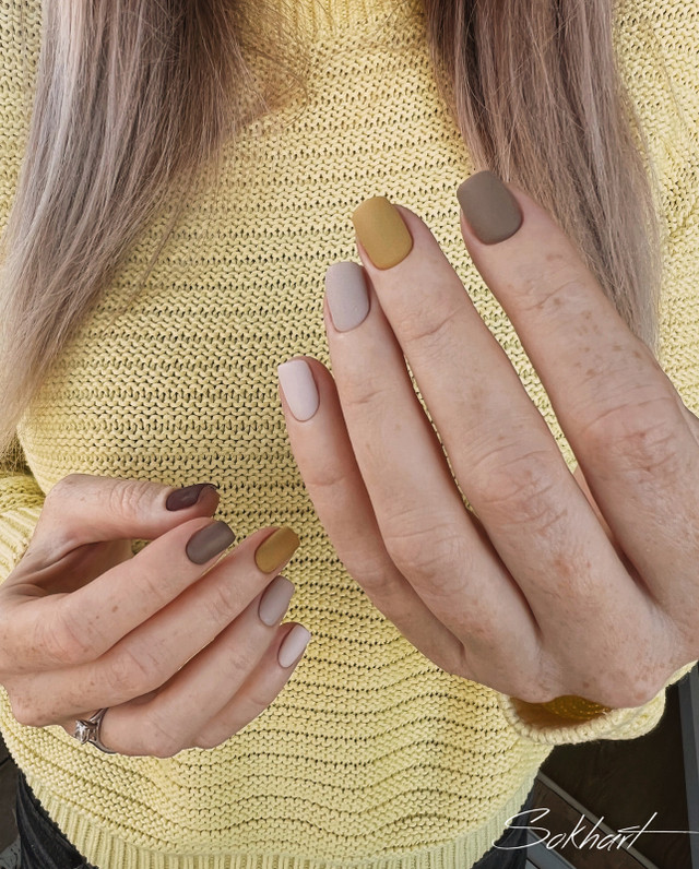nice manicure in Health and Beauty Services in City of Montréal - Image 3