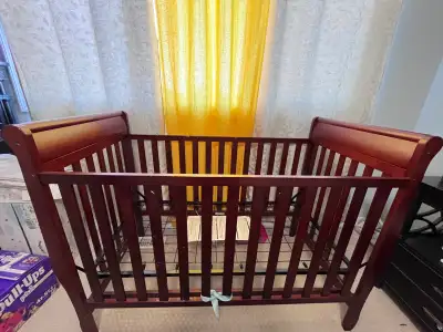 Graco classic crib & mattress., View more