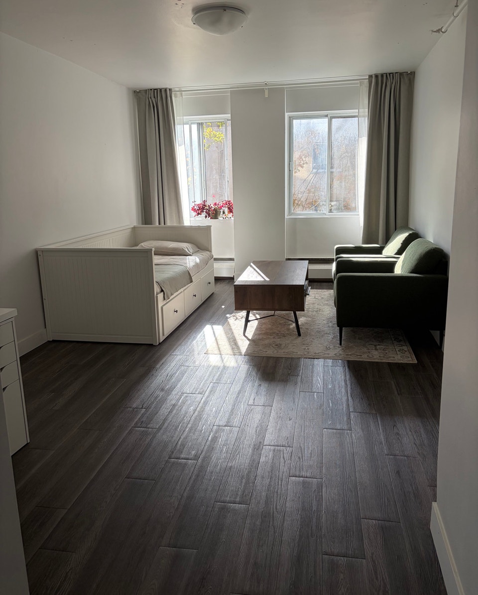 Lease Transfer – NDG Studio 2