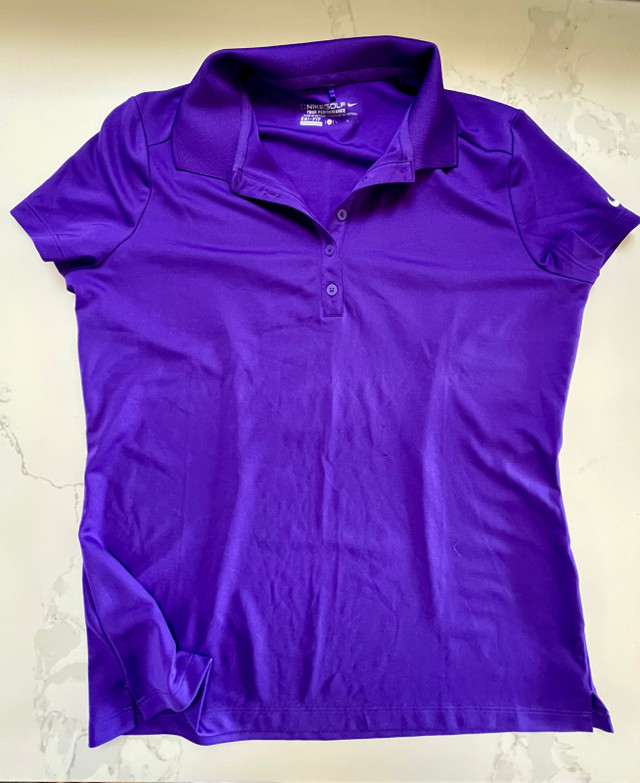 Women’s Nike Golf Shirt size large in Women's - Tops & Outerwear in La Ronge