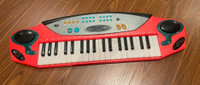 Kids Musical keyboard - battery operated 