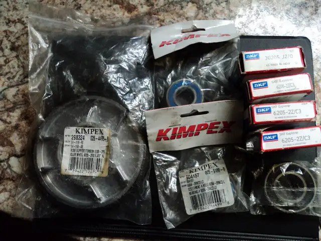 Kimpex Idler Wheel ( Ski-Doo )And Assorted Bearing in Snowmobiles Parts, Trailers & Accessories in Pembroke - Image 2