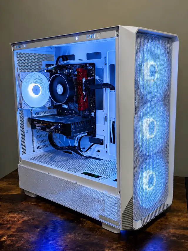 White Gaming PC | Ryzen 5 3600X | GTX 1660 | 16GB RAM in Desktop Computers in Delta/Surrey/Langley - Image 2