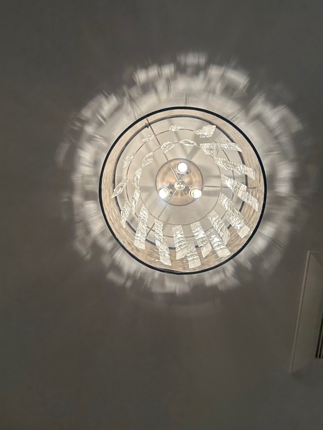 Small chandelier crystal light  in Indoor Lighting & Fans in Markham / York Region - Image 4