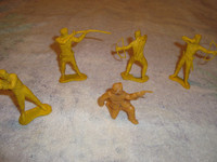 Toy Soldiers, 70mm Frontiersmen and Natives, highly collectable.