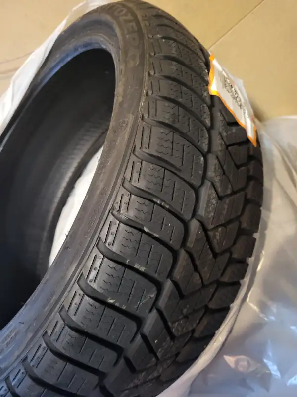 Winter tires for sale - 225 40 19 in Tires & Rims in Kitchener / Waterloo - Image 3