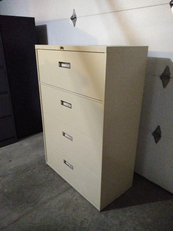 Steelcase 4Drawer / Four Drawer Lateral File / Filing