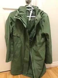 Lululemon Waterproof Windproof Rain Jacket