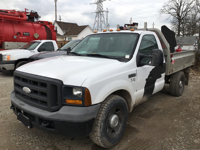 Ford E350 Flat bed Pick up truck in Cars & Trucks in Sarnia