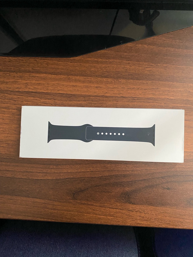 Apple Watch band (44mm) in Jewellery & Watches in Ottawa