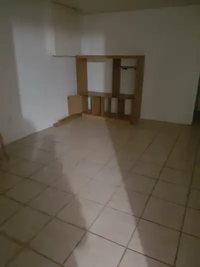 Bedroom available for rent - girl only (4165734860)