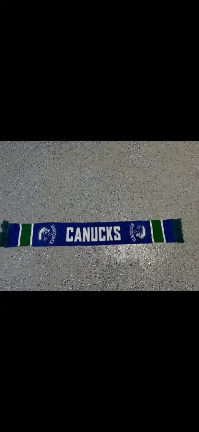 Vancover Canucks Scarf, View more
