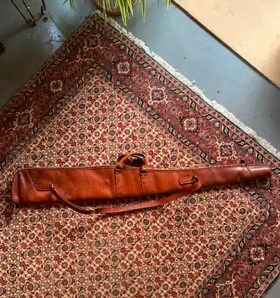 Etui en cuir, vintage, View more