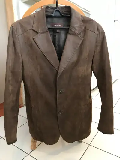 1 vestons vintages et autres parfaites conditions, View more