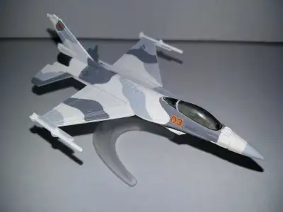 Corgi F-16 Fighting Falcon Fighter Jet Plane ~1/140 scale, View more