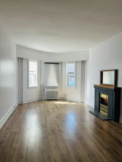 YOU CAN MOVE IN right away! Looking for a roommate — students or young professionals welcome. Locati...