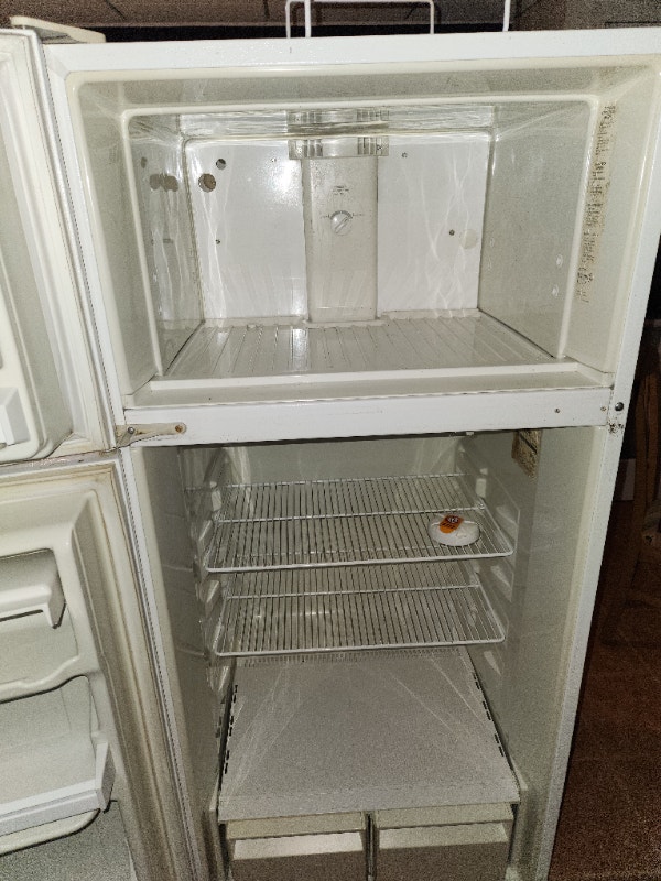 Poêle et frigidaire Cuisinières, fours et fourneaux Longueuil/Rive