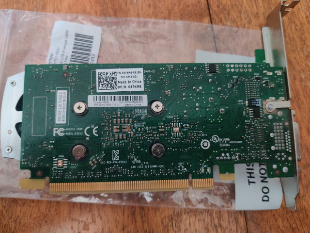Nvidia Quadro K620 2GB GDDR3 Video card, PCI-E High Profile Card dans Composants de système  à Ville de Montréal - Image 2