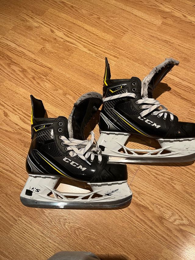 Used CCM Regular Width  Size 8.5 Super Tacks AS1 Hockey Skates in Skates & Blades in St. Catharines