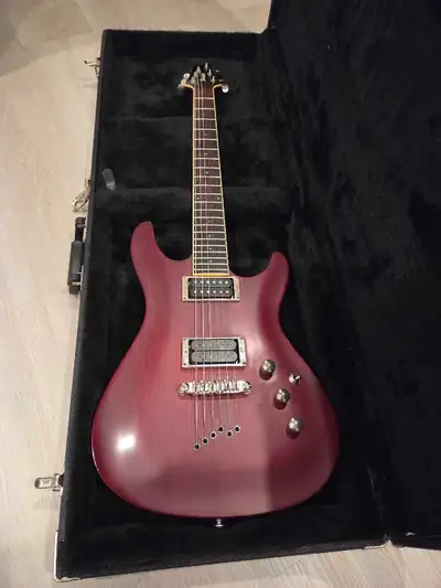 Ibanez sz320 , View more