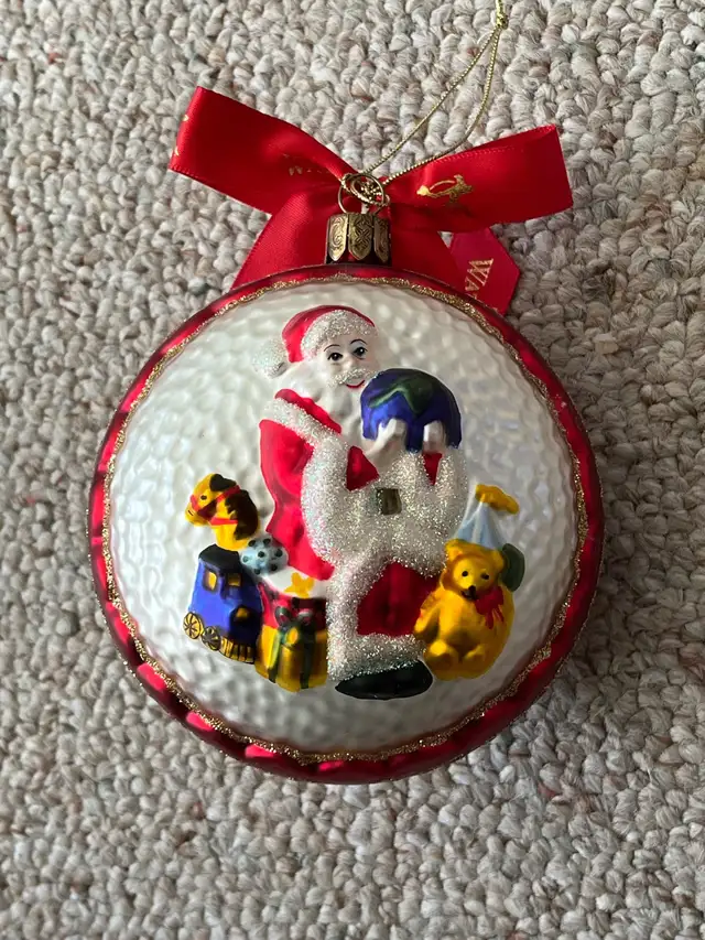 Waterford Christmas decoration (vintage) in Holiday, Event & Seasonal in Calgary - Image 3