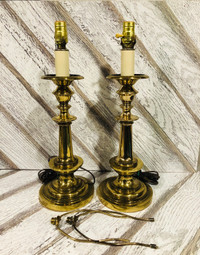 Vintage Pair of Stiffle Lamps, brass lamps with 3 way switch