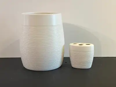 CERAMIC WASTE BASKET & TOOTHBRUSH HOLDER SET BATHROOM DECOR, View more